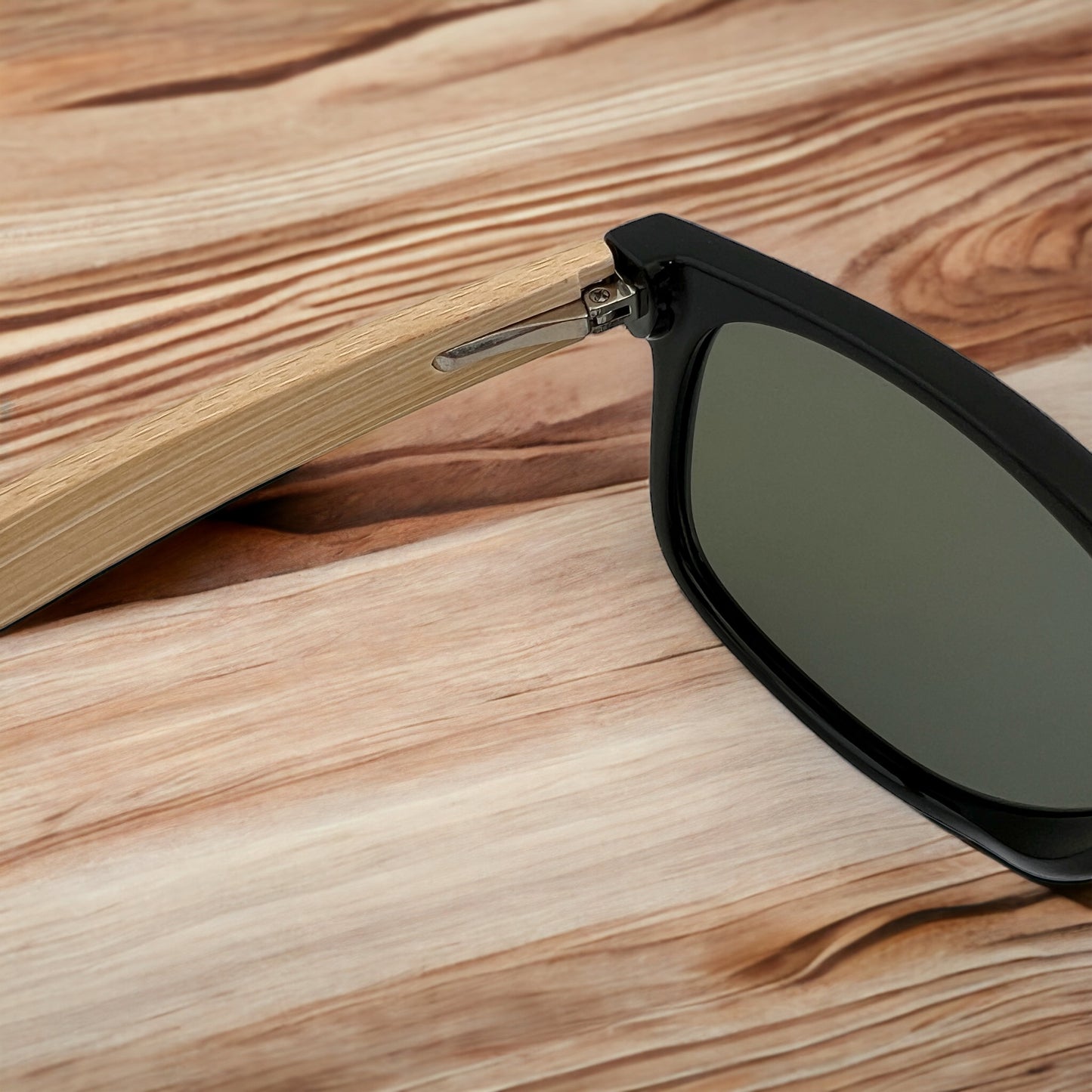 Wasserwacht - Sonnenbrille mit Lasergravur, Etui und Putztüchern für die Brille