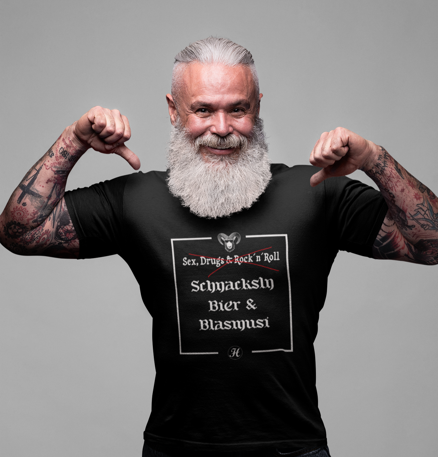 Schnacksln Bier und Blasmusi