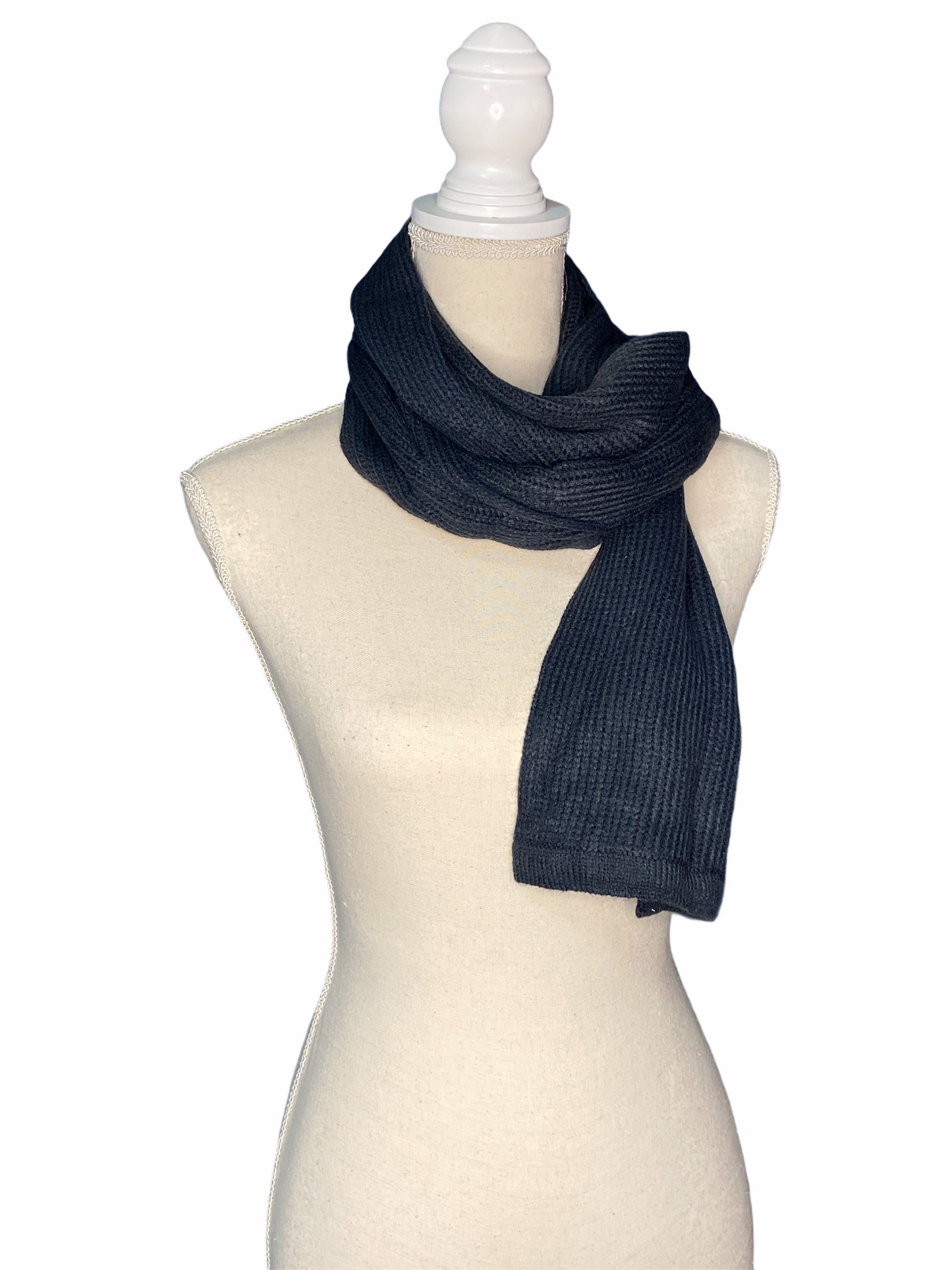 Eleganter Merino Wolle Strick Schal in Navy Blau