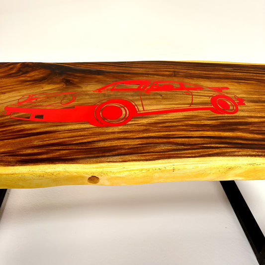 Unikat - Holztisch mit Sportauto Motiv